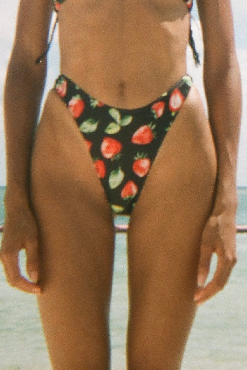 Strawberry | Thong Bottoms